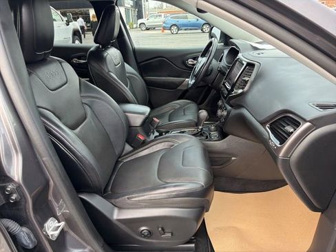 Used 2021 Jeep Cherokee Limited w/ Elite Package image 19