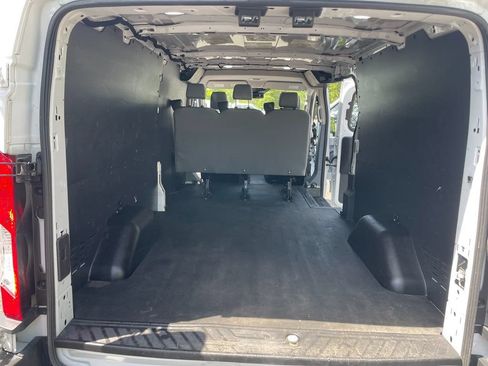 Used 2019 Ford Transit 250 148 Low Roof RWD image 24