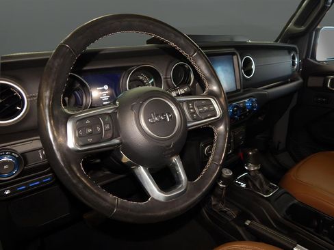 Used 2023 Jeep Wrangler Unlimited Sahara w/ Cold Weather Group image 20