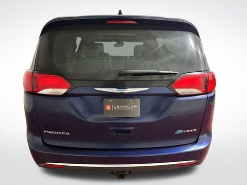 Used 2018 Chrysler Pacifica Limited w/ Advanced Safetytec Group image 4