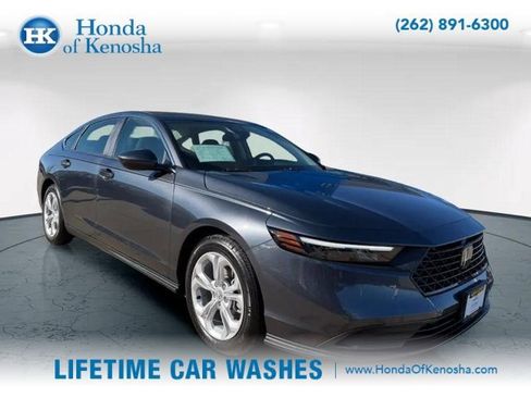 Certified 2025 Honda Accord LX image 8