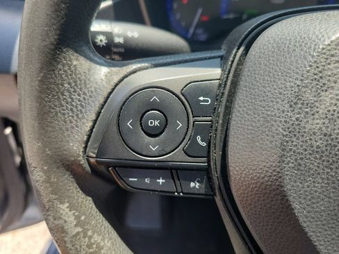 Used 2022 Toyota Corolla LE FWD image 19