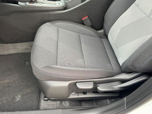 New 2026 Chevrolet Trax LS image 9