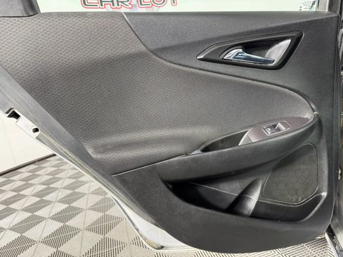 Used 2021 Chevrolet Malibu LT FWD image 39