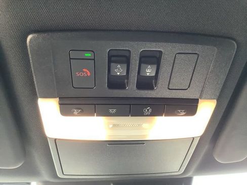 Used 2022 Mitsubishi Outlander SEL image 35