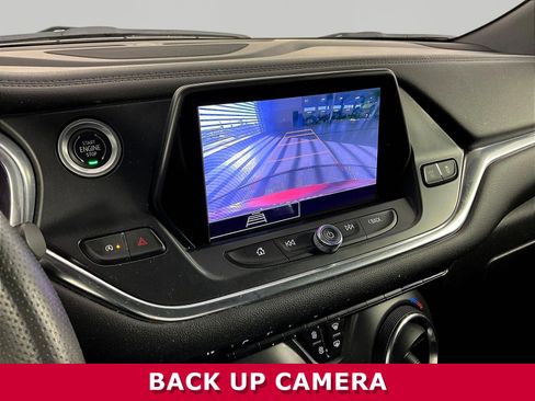 Used 2022 Chevrolet Blazer LT FWD image 13