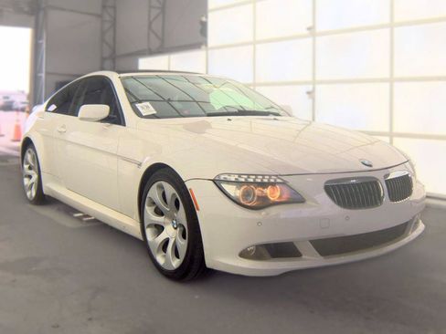 Used 2008 BMW 650i Coupe w/ Sport Pkg RWD image 3