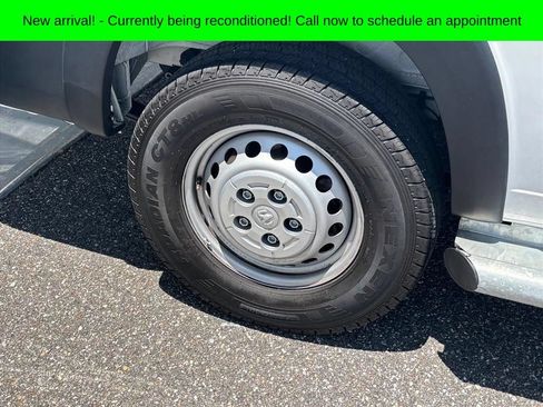 Used 2025 RAM ProMaster 2500 w/ U-Haul Equipment Group FWD image 27