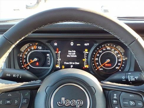 New 2026 Jeep Gladiator Sport image 12