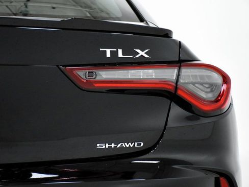Used 2025 Acura TLX A-Spec Package image 32