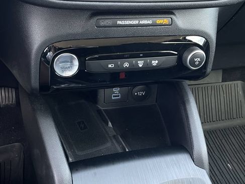 Used 2023 Ford Escape Active w/ Tech Pack #2 AWD/4WD image 19