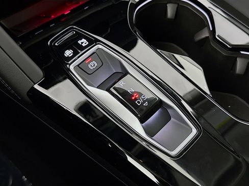 New 2025 Audi Q5 Premium Plus image 16