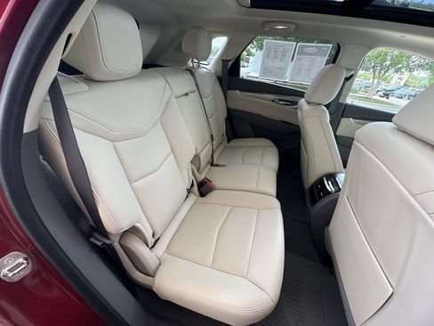 Certified 2023 Cadillac XT5 Premium Luxury AWD/4WD image 28