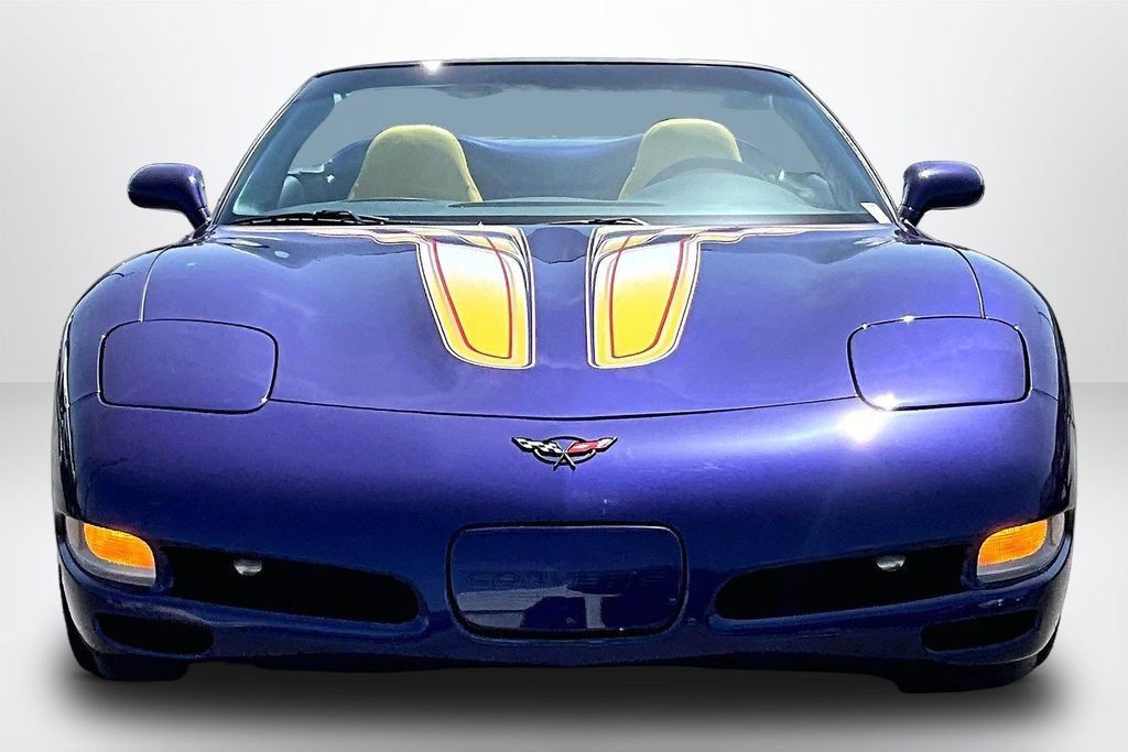 Used 1998 Chevrolet Corvette Convertible w/ Memory Pkg RWD image 2