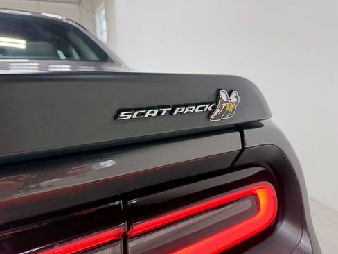 Used 2021 Dodge Challenger R/T Scat Pack image 12