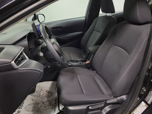 Used 2023 Toyota Corolla LE image 13