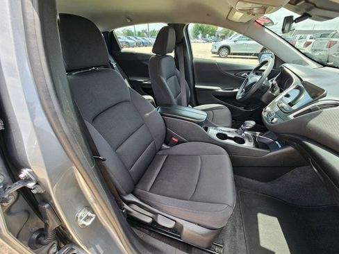 Used 2024 Chevrolet Malibu LT FWD image 19