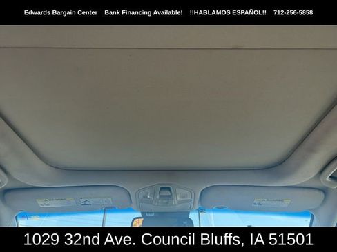 Used 2017 Hyundai Santa Fe SE image 17