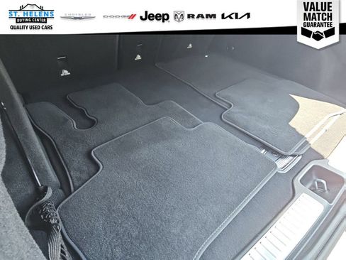 Used 2020 Mercedes-Benz GLC 300 4MATIC image 34