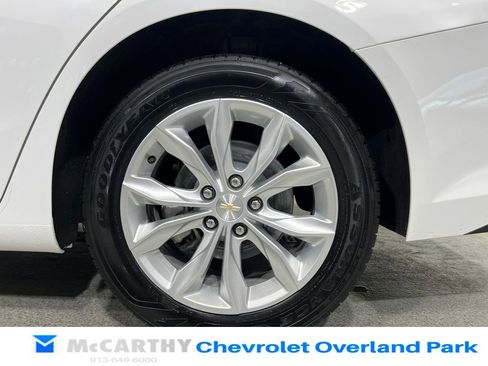 Used 2024 Chevrolet Malibu LT FWD image 29