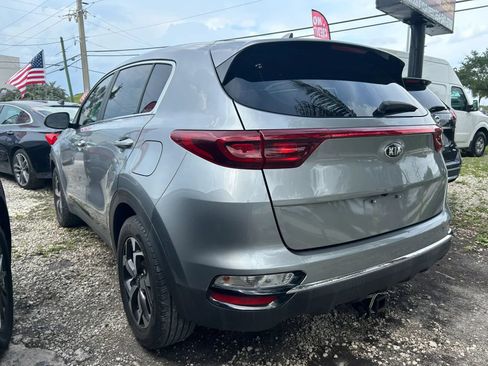 Used 2021 Kia Sportage LX FWD image 4