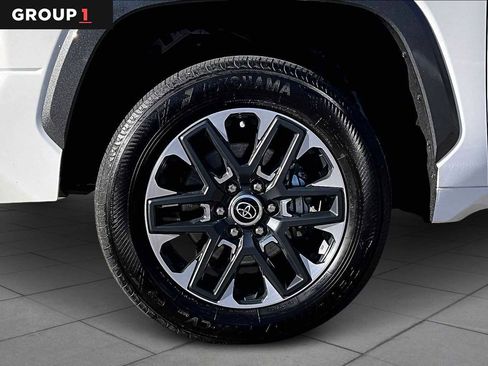 Used 2023 Toyota Tundra Limited image 10