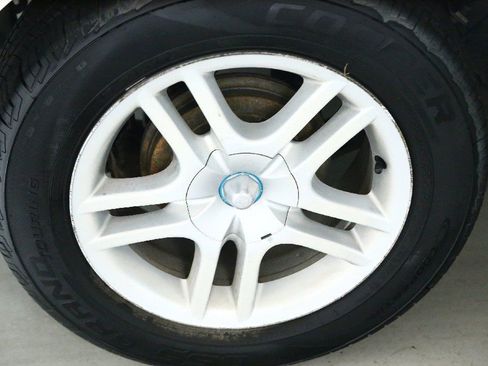 Used 2001 Toyota Celica GT image 33