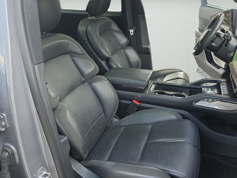 Used 2024 Lincoln Nautilus Reserve w/ Equipment Group 203A AWD/4WD image 25
