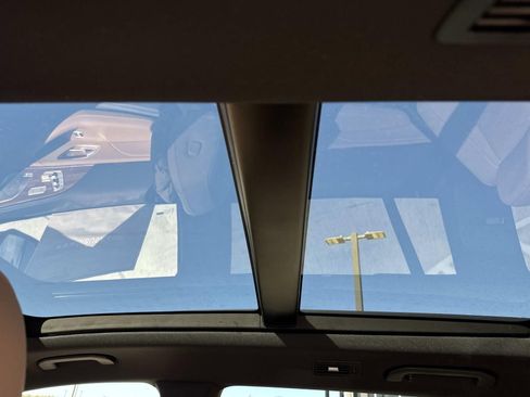 New 2026 Mercedes-Benz GLS 580 4MATIC image 9