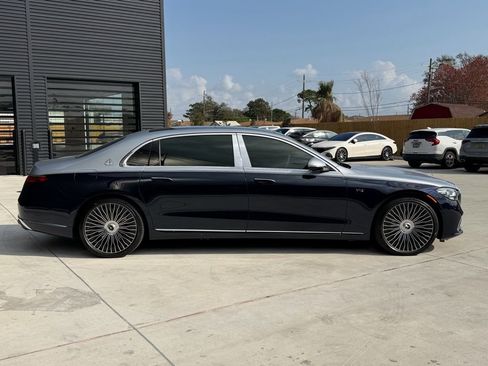 Used 2023 Mercedes-Benz Maybach S 680 4MATIC image 4