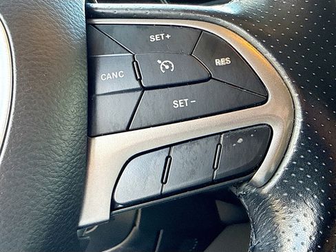 Used 2022 Dodge Durango SXT RWD image 38