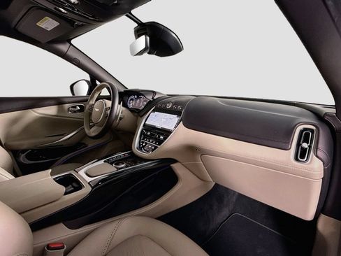 Used 2023 Aston Martin DBX AWD/4WD image 15
