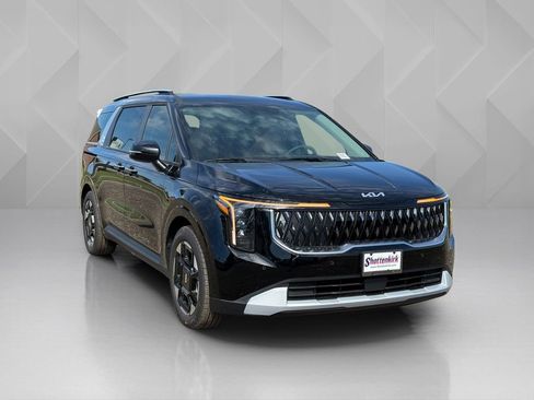 New 2026 Kia Carnival EX FWD image 3