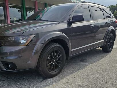 Used 2019 Dodge Journey SE w/ Blacktop Package