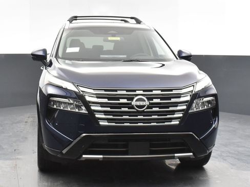 Certified 2025 Nissan Rogue Platinum w/ Platinum Premium Package image 26