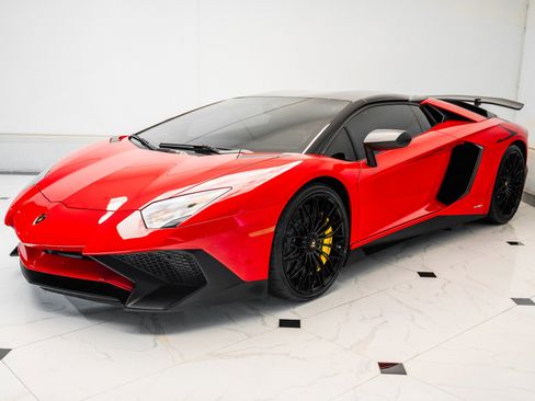 Used 2016 Lamborghini Aventador LP 750-4 Superveloce image 39