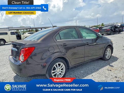 Used 2016 Chevrolet Sonic LT w/ Wheels and Fog Lamp Package FWD image 4