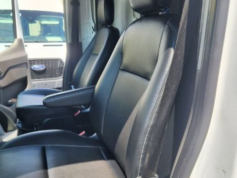 Used 2022 Ford Transit 350 DRW RWD image 15