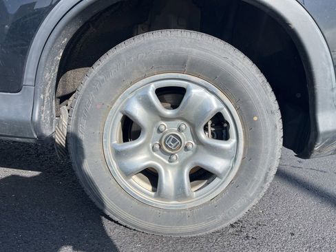 Used 2015 Honda CR-V LX image 10