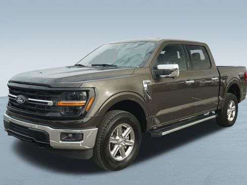 Used 2024 Ford F150 XLT w/ Equipment Group 302A MID image 3