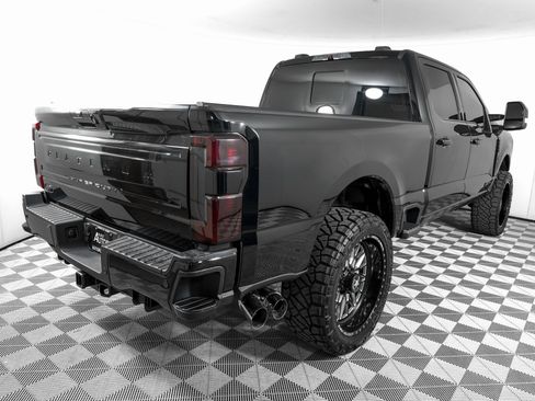 Used 2026 Ford F250 Platinum w/ Platinum Plus Package image 5