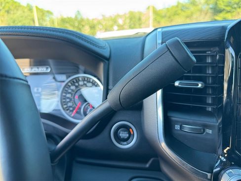 Used 2024 RAM 3500 Laramie w/ Night Edition image 28