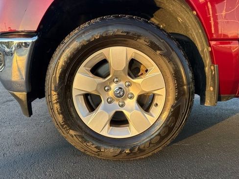 Used 2023 RAM 1500 Big Horn AWD/4WD image 13