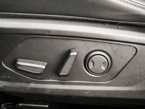 Used 2023 Hyundai Tucson Limited AWD/4WD image 12