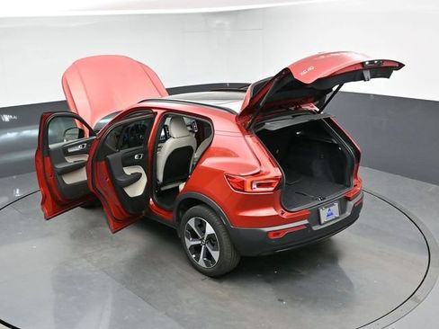 Used 2023 Volvo XC40 B5 Plus w/ Driver Assist Package AWD/4WD image 52
