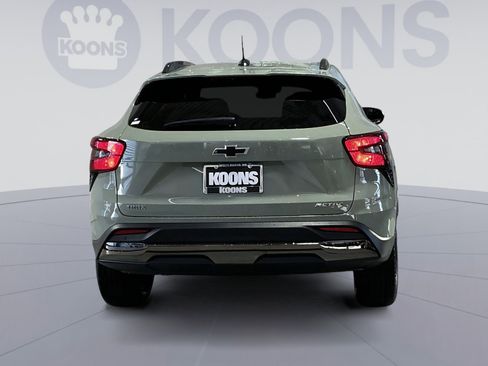 New 2026 Chevrolet Trax ACTIV w/ Sunroof Package image 15