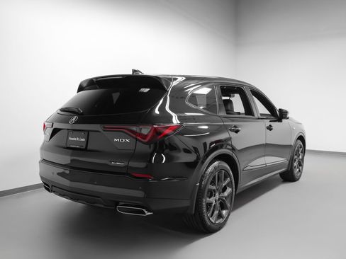 Used 2024 Acura MDX A-Spec AWD/4WD image 9