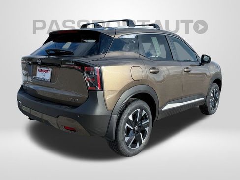 Used 2026 Nissan Kicks SV w/ Cold Weather Package image 8