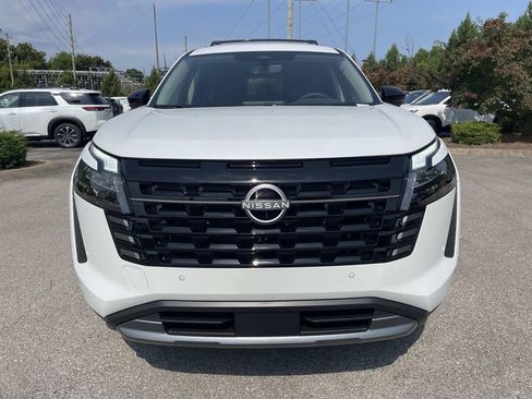 New 2026 Nissan Pathfinder SL FWD image 8