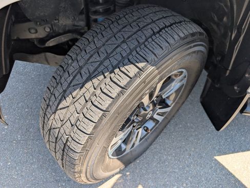 Used 2016 Toyota Tacoma TRD Sport RWD image 21